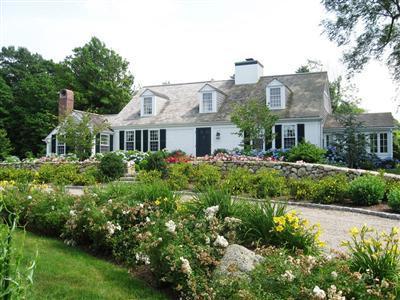 65 Scudders Lane Barnstable MA 02630