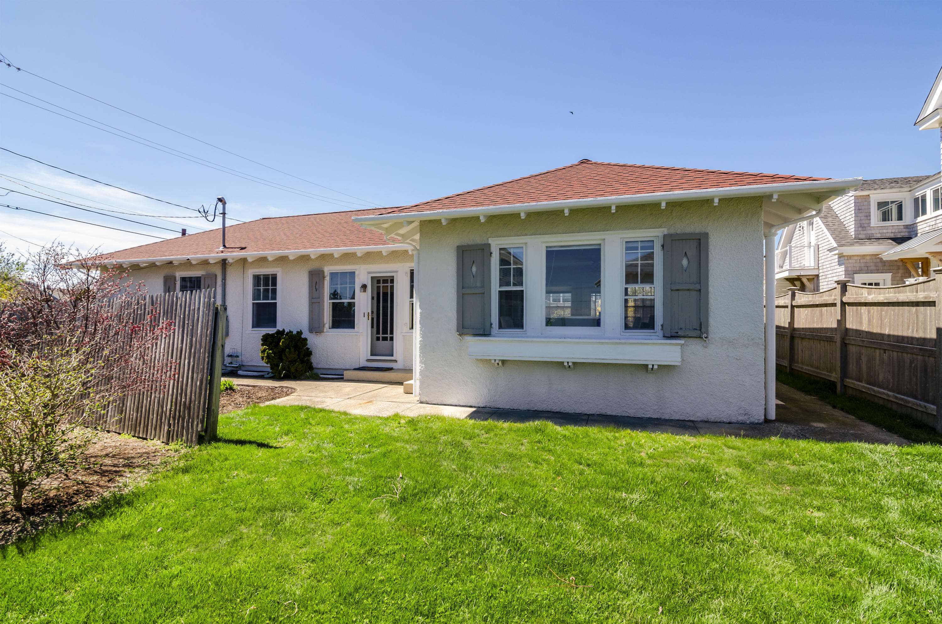 3 Quinapoxet Avenue Falmouth MA 02540
