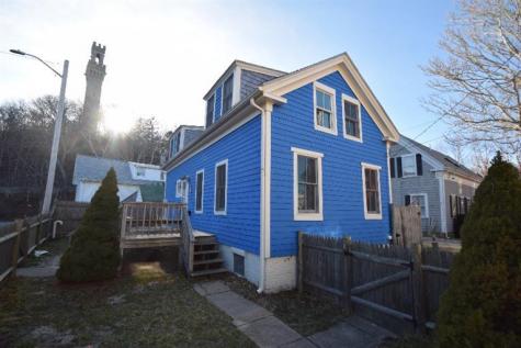 12 Standish Street Provincetown MA 02657