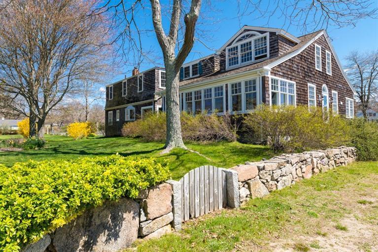 45 Water Street Mattapoisett MA 02739