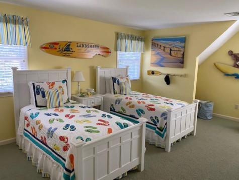 9 Lovell Way Harwich MA 02671
