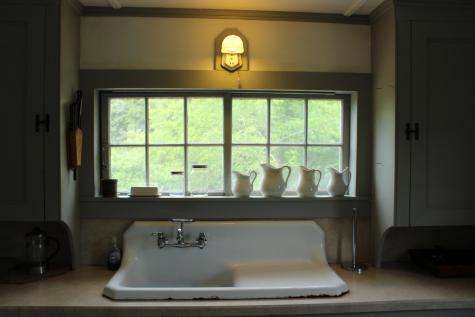 9 Castle Terrace Truro MA 02666