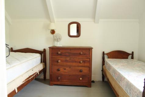 9 Castle Terrace Truro MA 02666