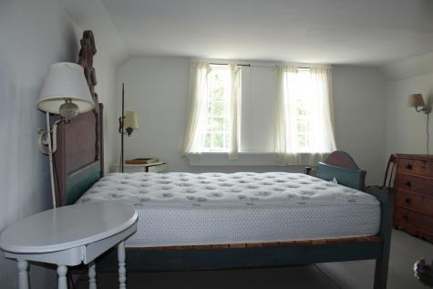 9 Castle Terrace Truro MA 02666