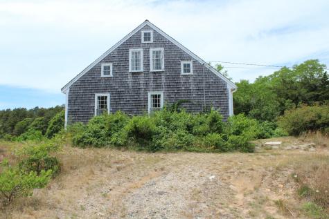 9 Castle Terrace Truro MA 02666