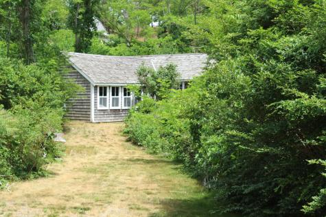 9 Castle Terrace Truro MA 02666