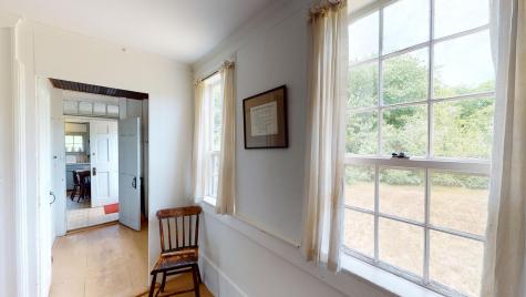 9 Castle Terrace Truro MA 02666