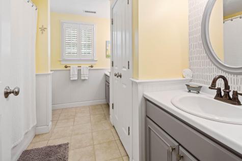 17 Labrador Lane Brewster MA 02631