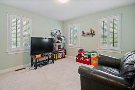 17 Labrador Lane Brewster MA 02631