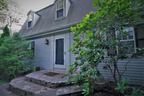 10 Cotuit Bay Drive Barnstable MA 02635