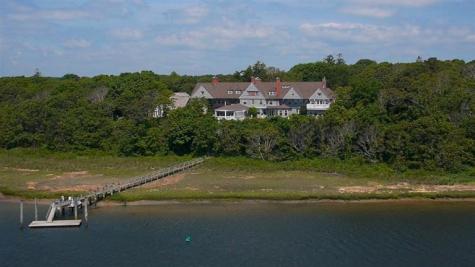 52 Ships Eagle Lane Barnstable MA 02655