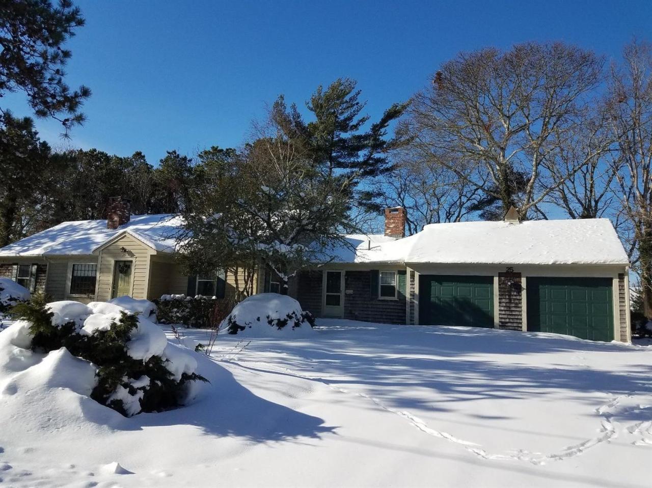 25 Dartmoor Way Yarmouth MA 02675