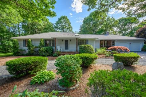 58 Nehoiden Road Mashpee MA 02649