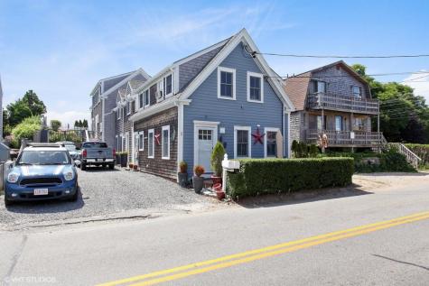 16 Conwell Street Provincetown MA 02657