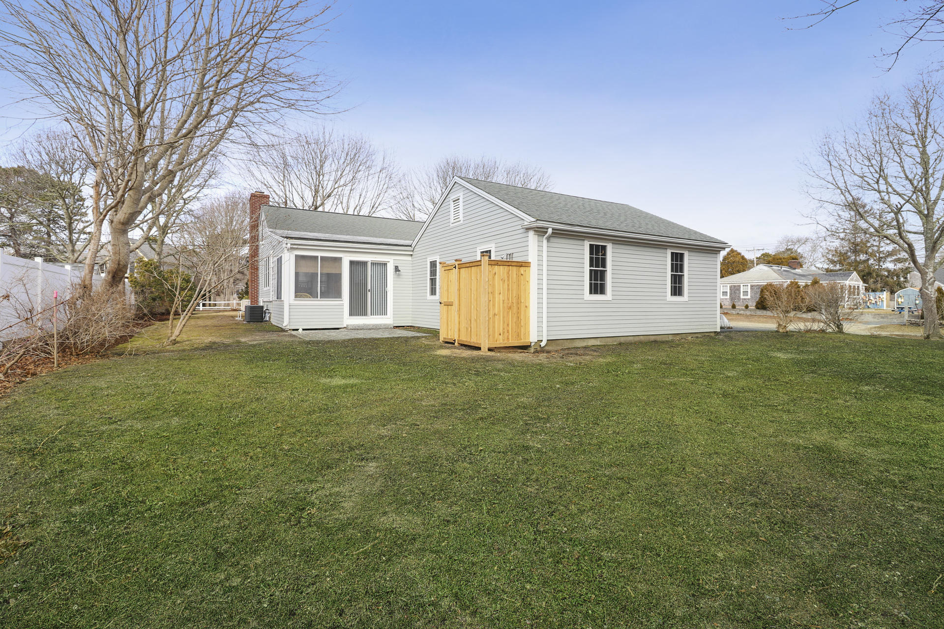 122 Berry Avenue Yarmouth MA 02673