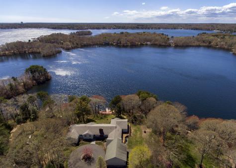 377 Huckins Neck Road Barnstable MA 02632