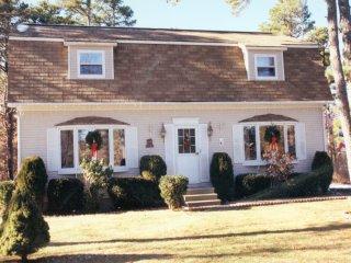 Sandwich MA 02563