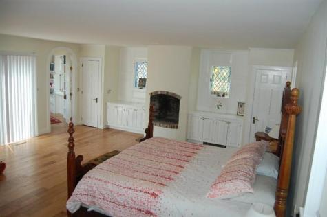 148 Pleasant Street Yarmouth MA 02664
