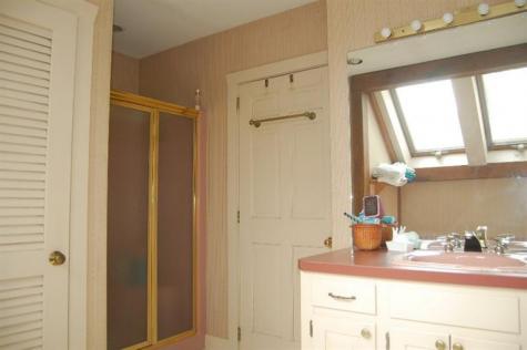 148 Pleasant Street Yarmouth MA 02664