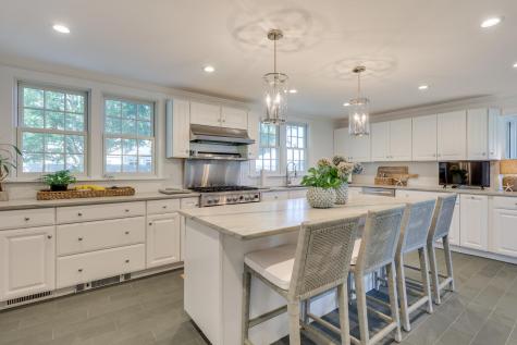 46 Pleasant Street Yarmouth MA 02664