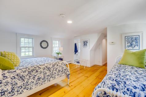 46 Pleasant Street Yarmouth MA 02664