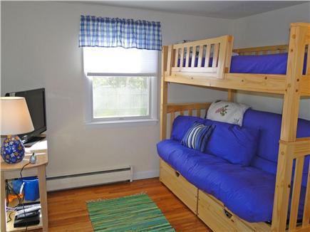 16 Checkerberry Lane Yarmouth MA 02673