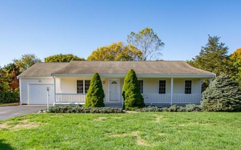30 Meadow View Drive Falmouth MA 02536