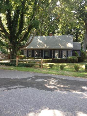 38 Amvets Avenue Falmouth MA 02540