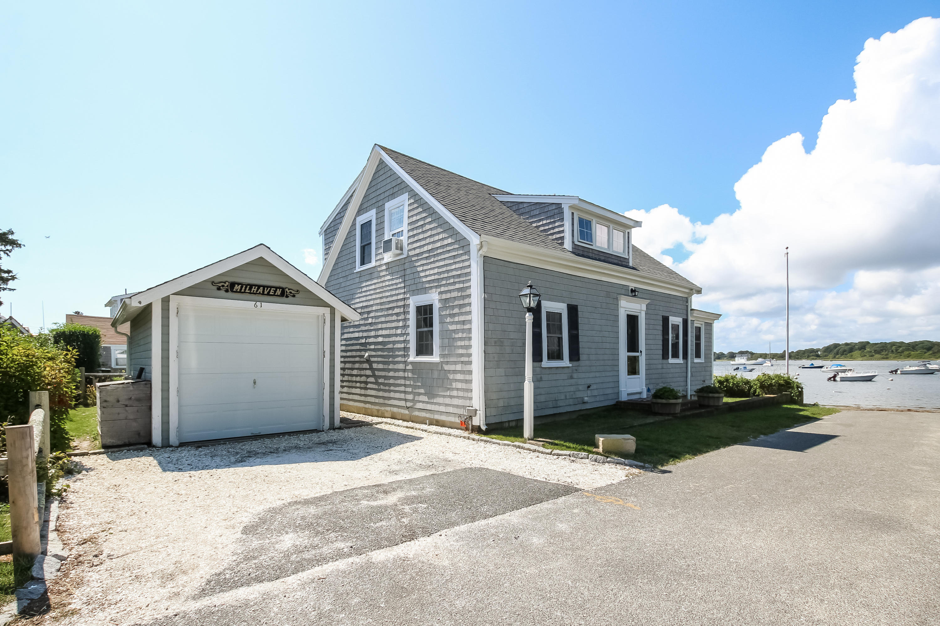61 Eliphamets Lane Chatham MA 02633