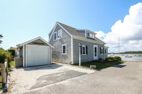 61 Eliphamets Lane Chatham MA 02633