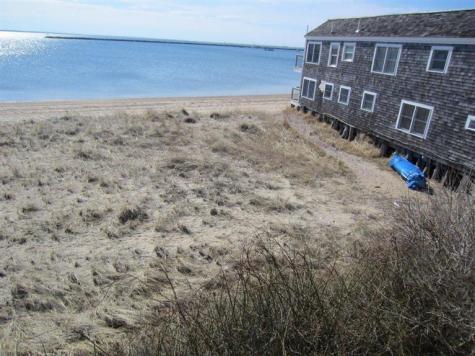 423 Commercial Street Provincetown MA 02657