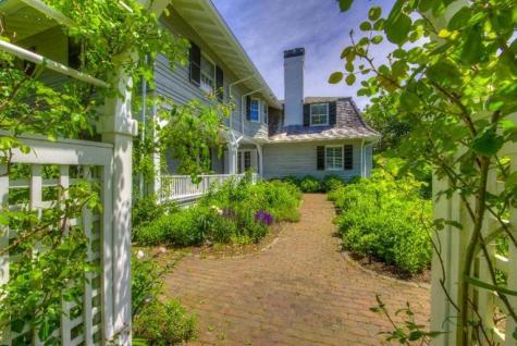 150 Sea View Avenue Barnstable MA 02655