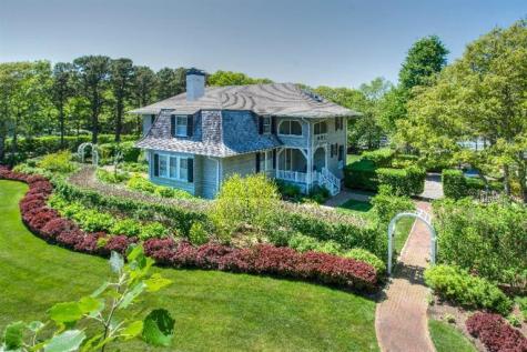 150 Sea View Avenue Barnstable MA 02655