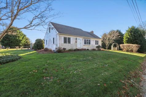 11 Pleasant Place Chatham MA 02659