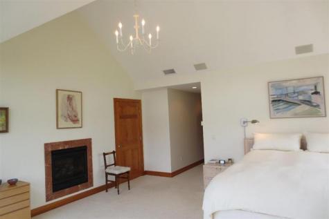 172 Daniels Island Road Mashpee MA 02649