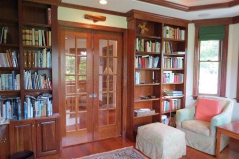 172 Daniels Island Road Mashpee MA 02649