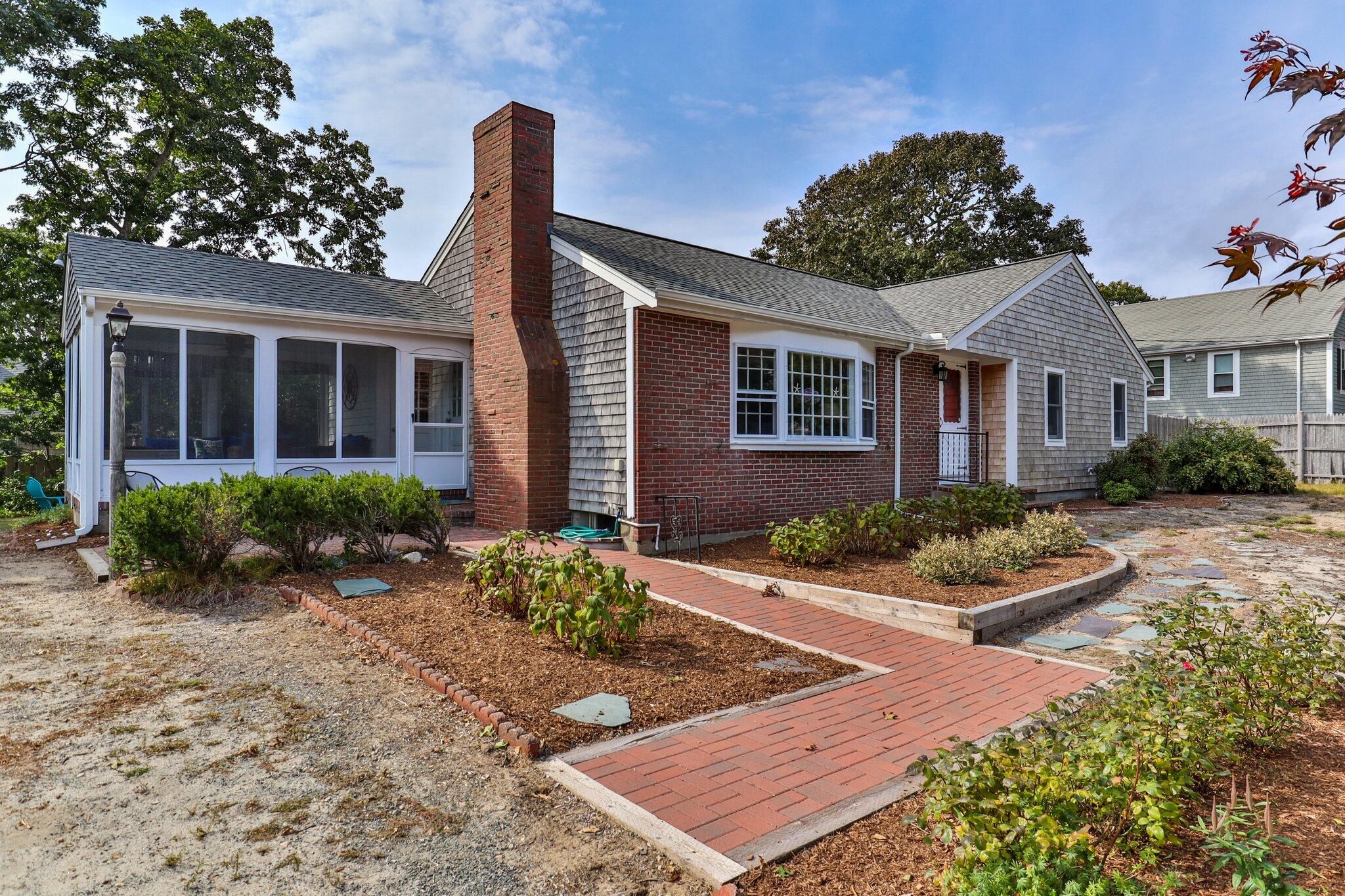 24 Pinewood Lane Harwich MA 02671