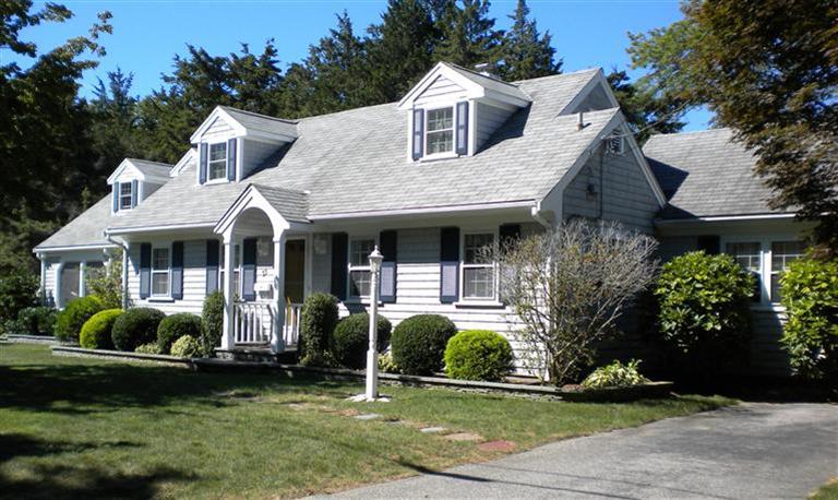 33 Triumph Street Falmouth MA 02540