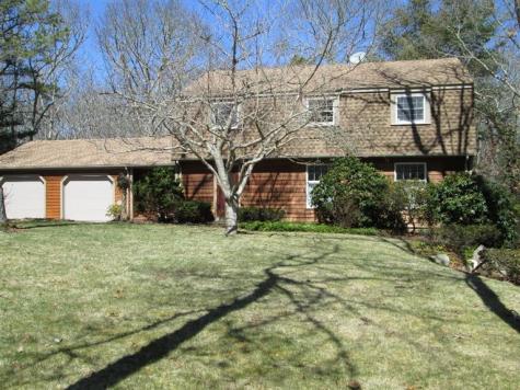 31 Riddle Hill Road Falmouth MA 02540