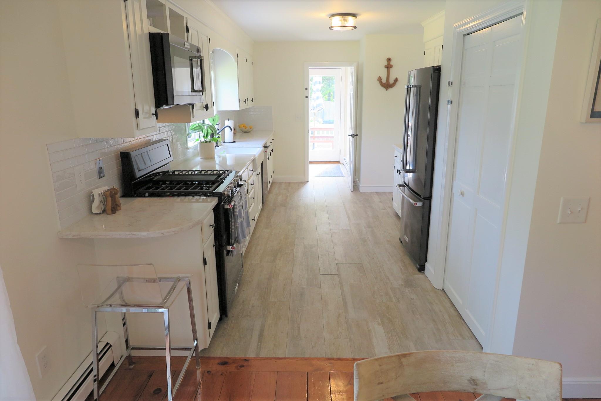 140 Pleasant Street Chatham MA 02659