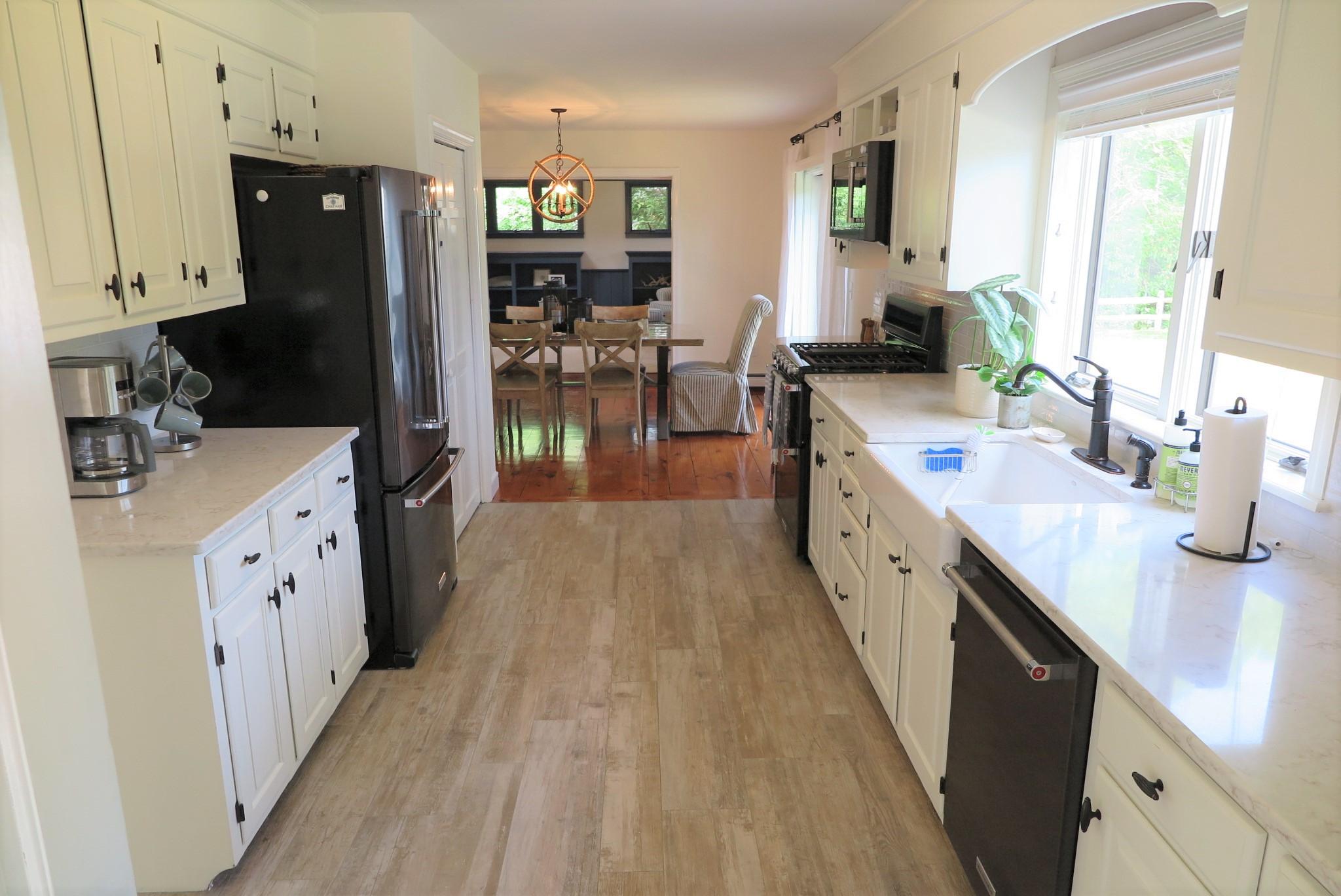 140 Pleasant Street Chatham MA 02659