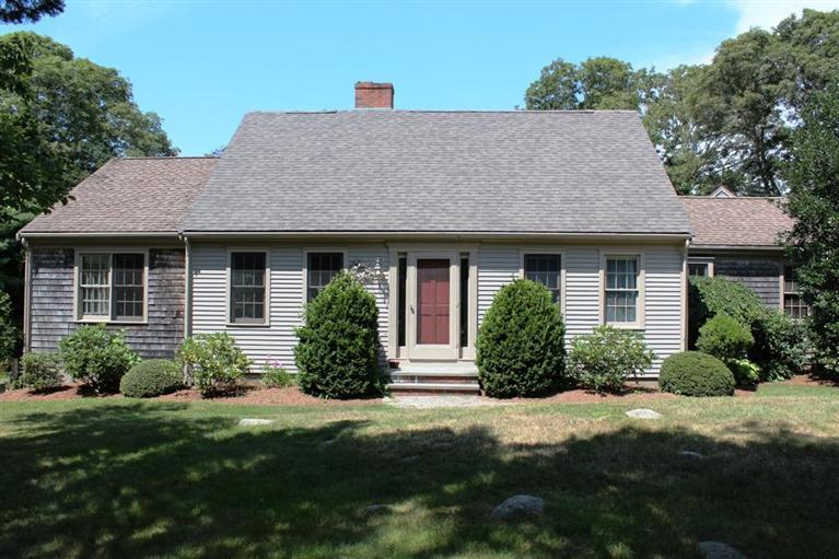 73 Saconesset Road Falmouth MA 02540