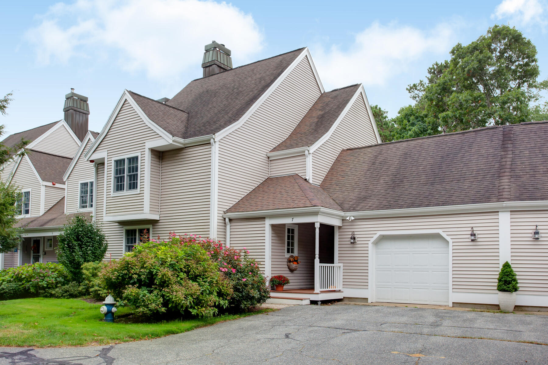 7 Hampton Court Mashpee MA 02649