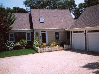 29 Court Street Chatham MA 02633