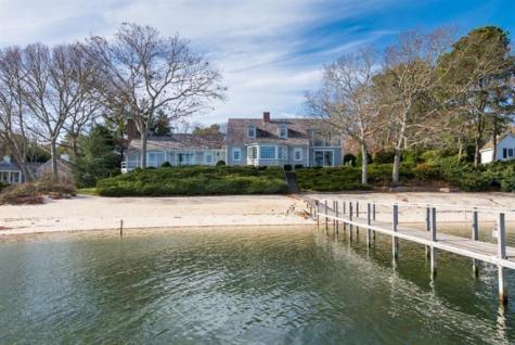 18 Garrison Lane Osterville MA 02655