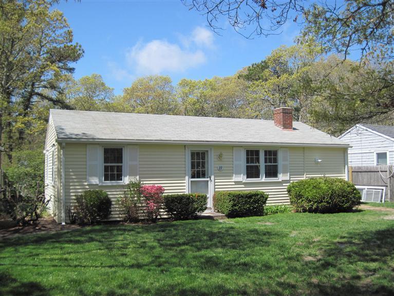 27 Lake West Road Yarmouth MA 02673