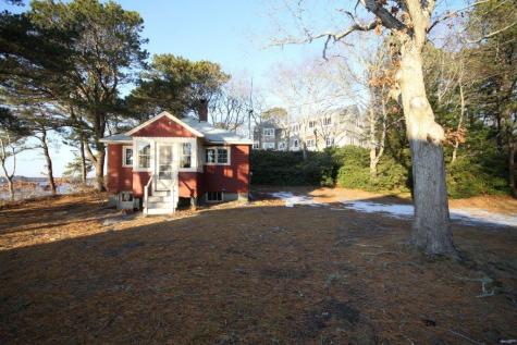 6 Jehu Pond Road Mashpee MA 02649