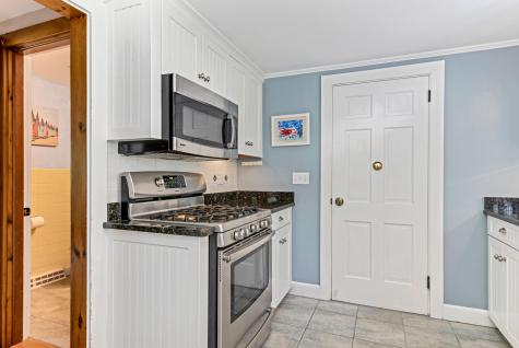 139 Great Western Road Yarmouth MA 02664