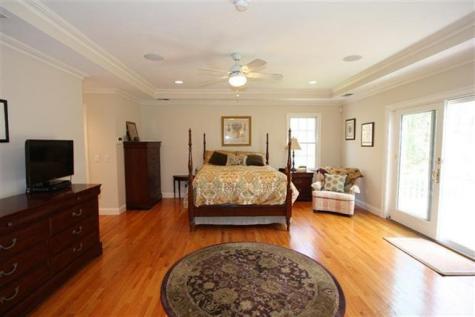 34 Old Mill Road Sandwich MA 02537