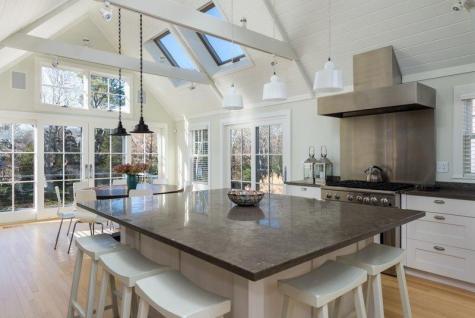 497 Sippewissett Road Falmouth MA 02540